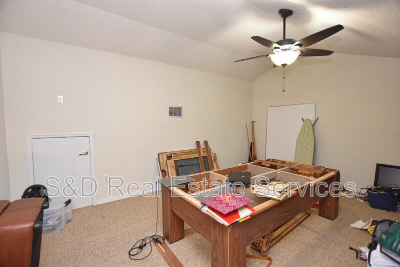 1072 Meadowood Pointe Rd. – photo 2
