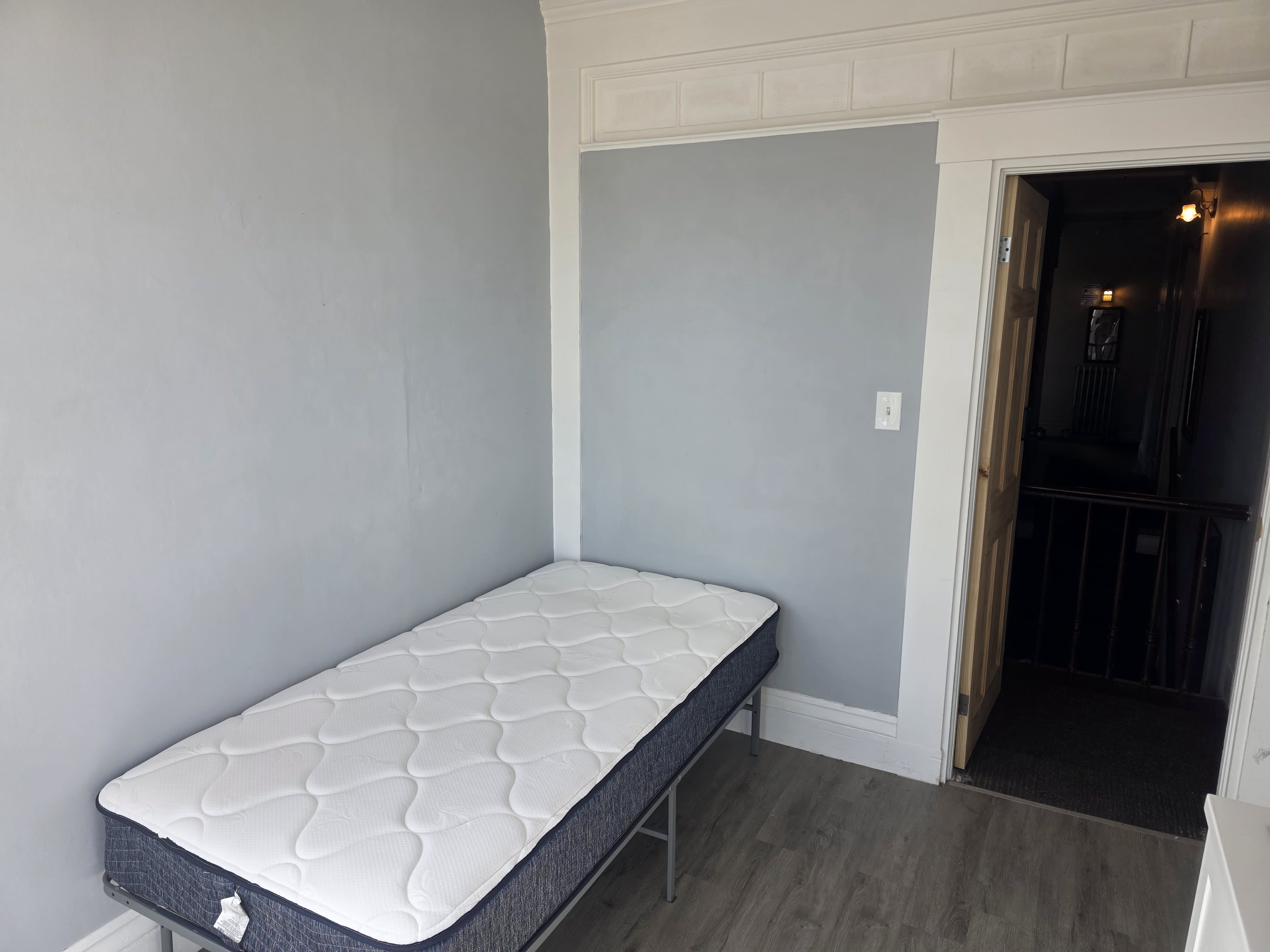 485 County St – photo 3