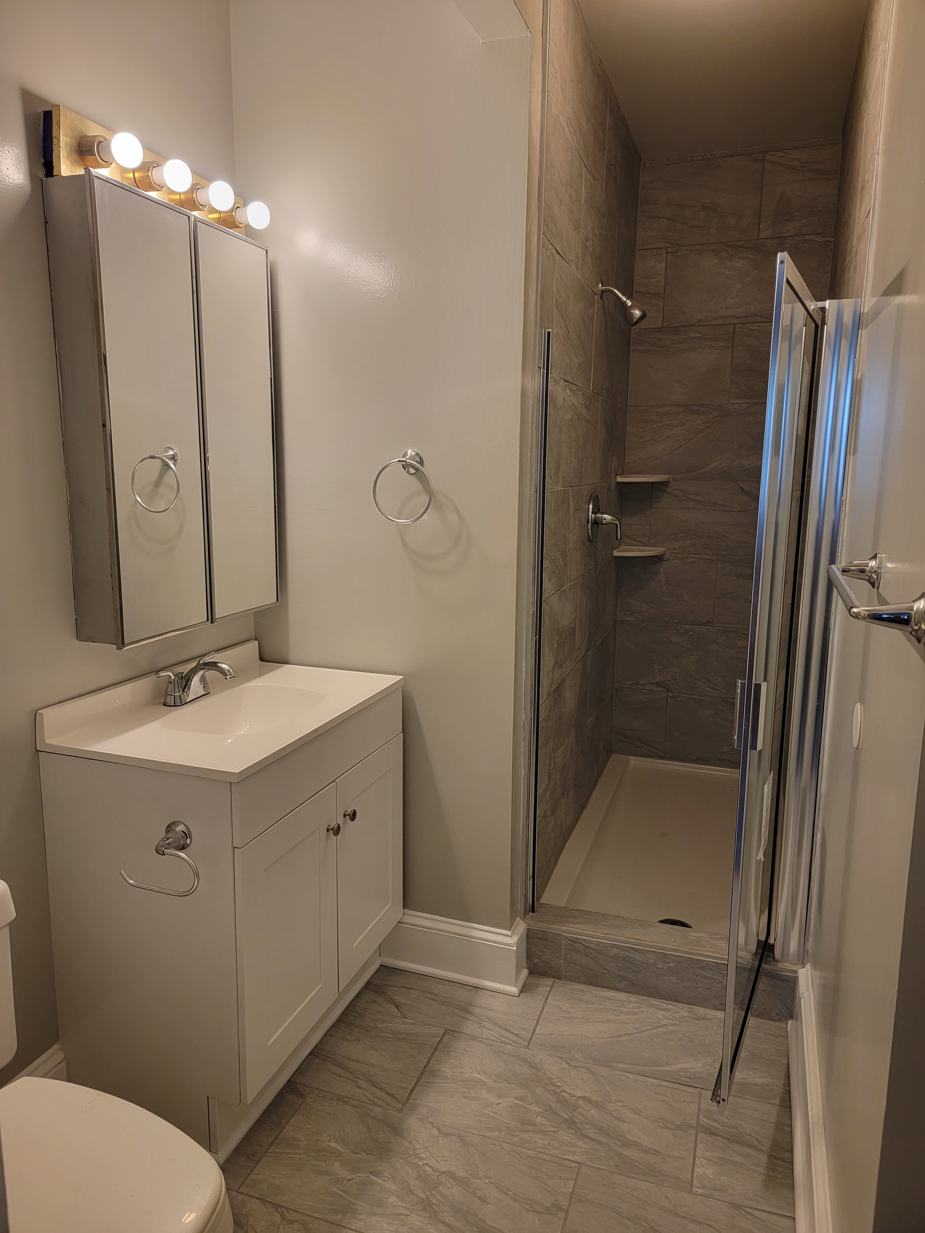 240 Philadelphia Pike – photo 3