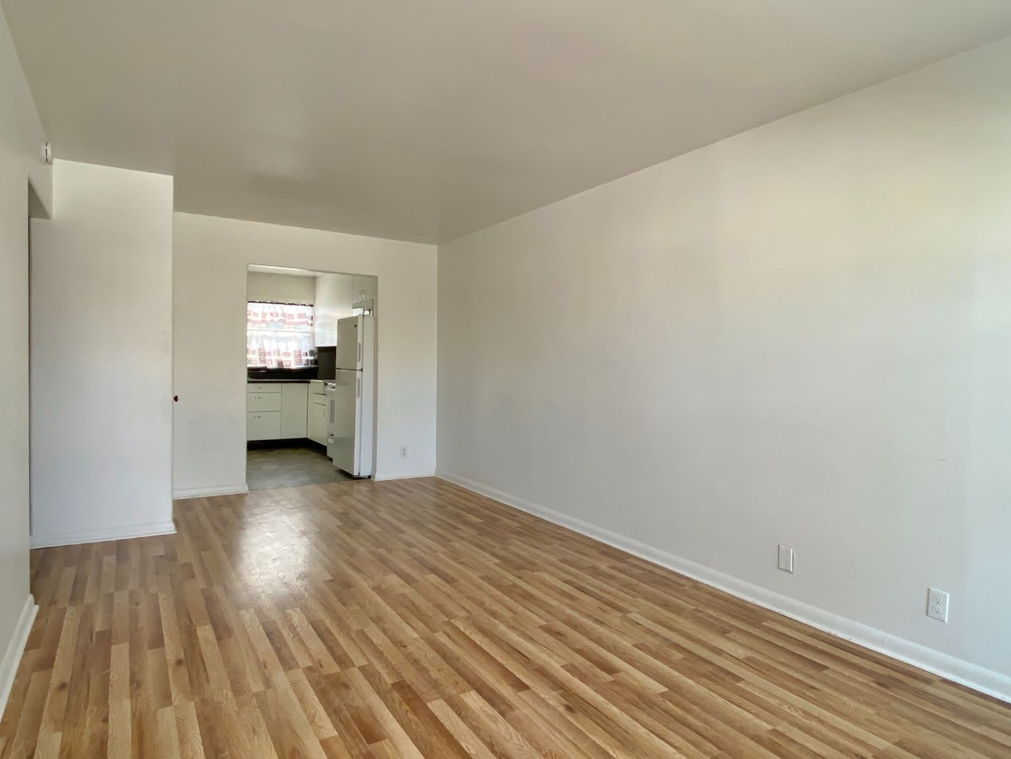 Convenient Location – photo 2