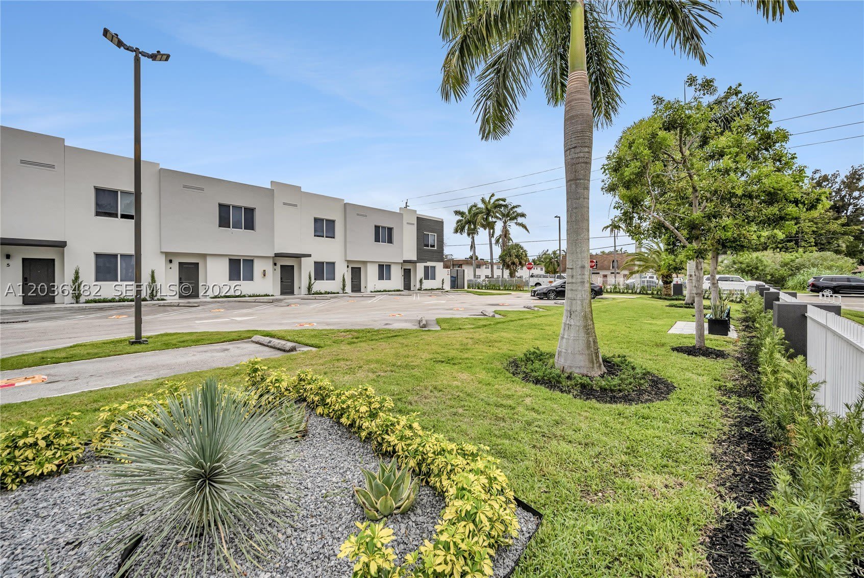 170 NW 158th St – photo 1