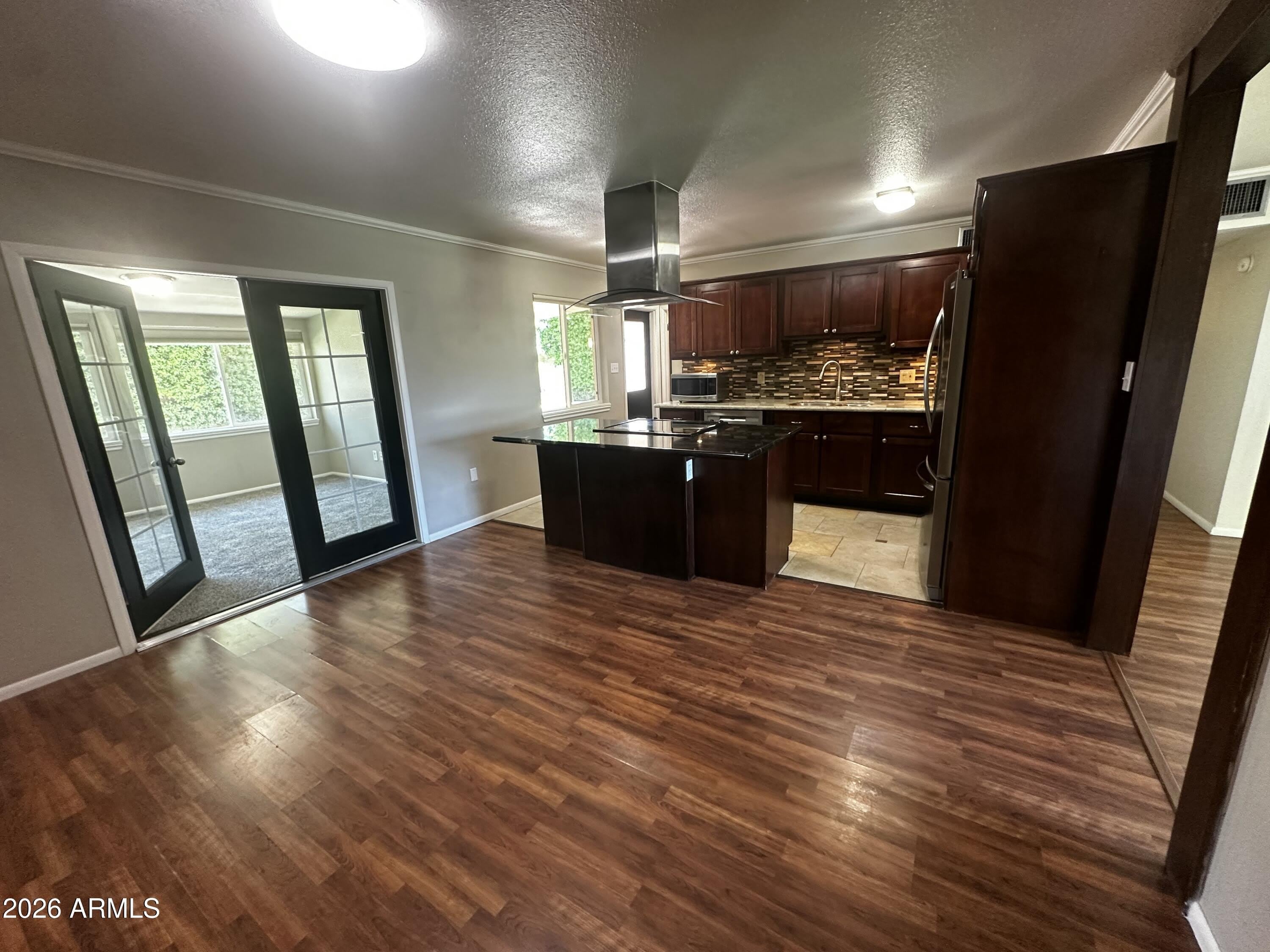 8737 E JACKRABBIT Road – photo 4
