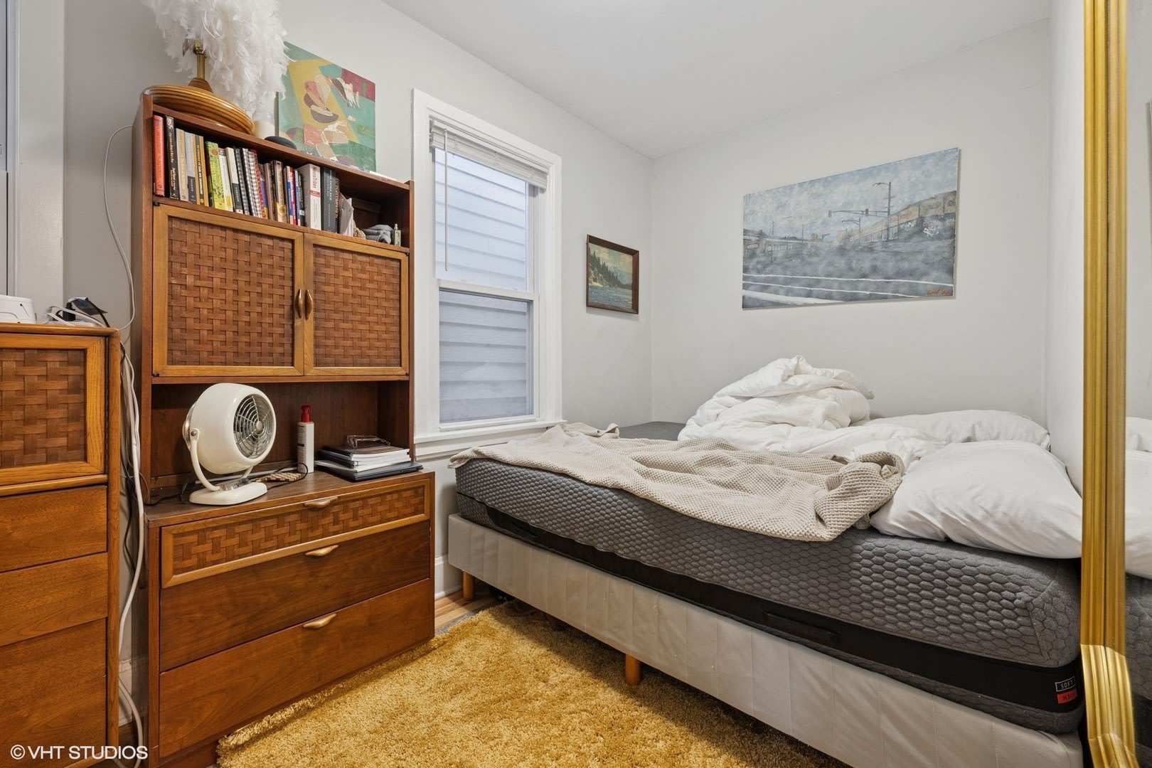 2531 W Lyndale Street – photo 4