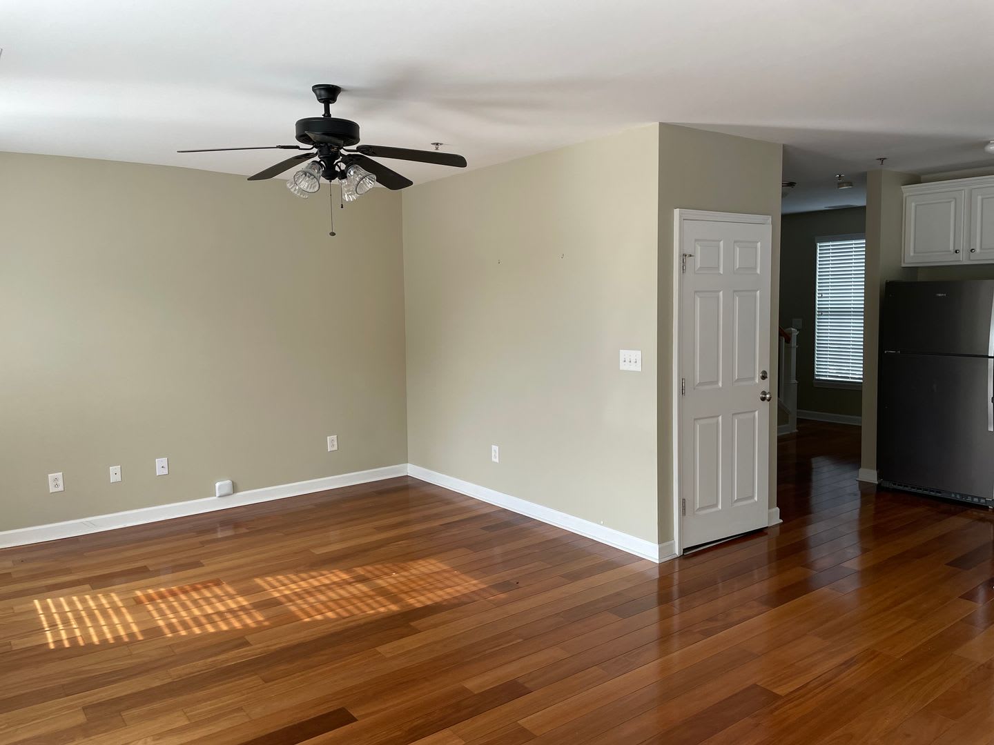 3 Bedroom 2.5 Bathroom Condo in Sunset Beach – photo 4