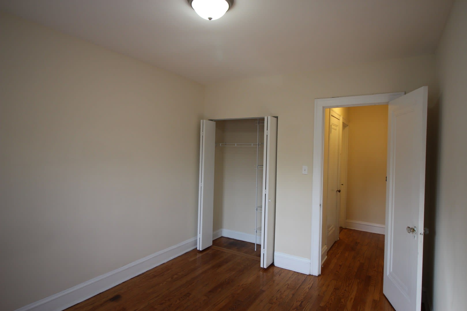 2316 W Granville Ave – photo 5