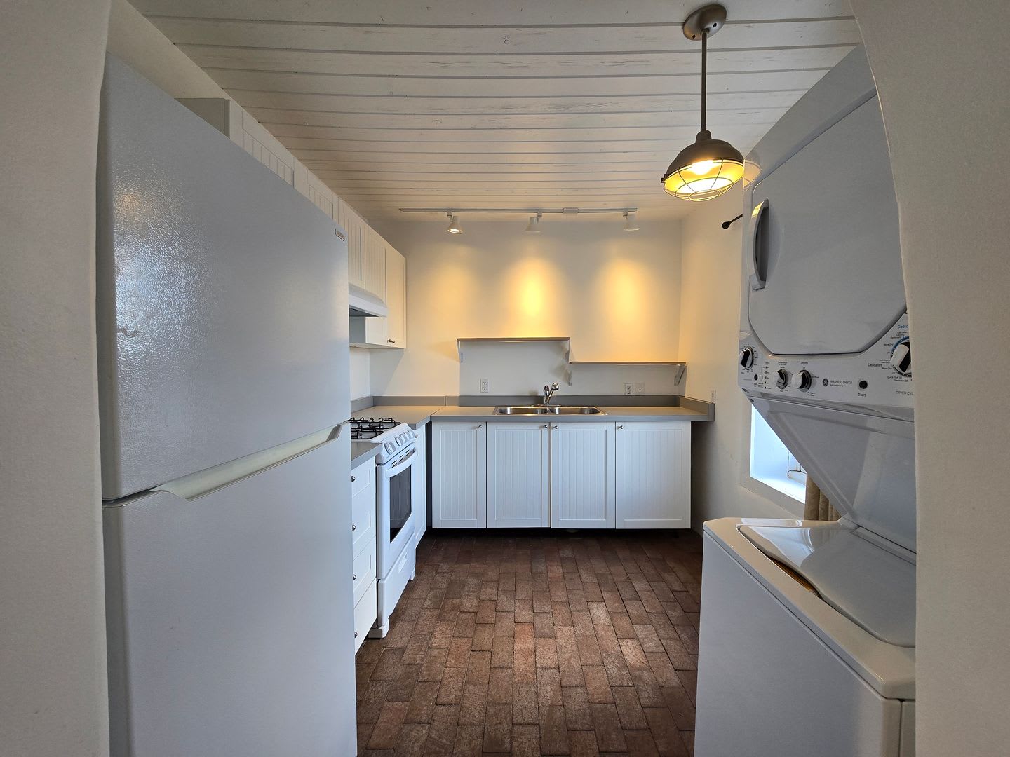 808 Agua Fria Unit A – photo 4
