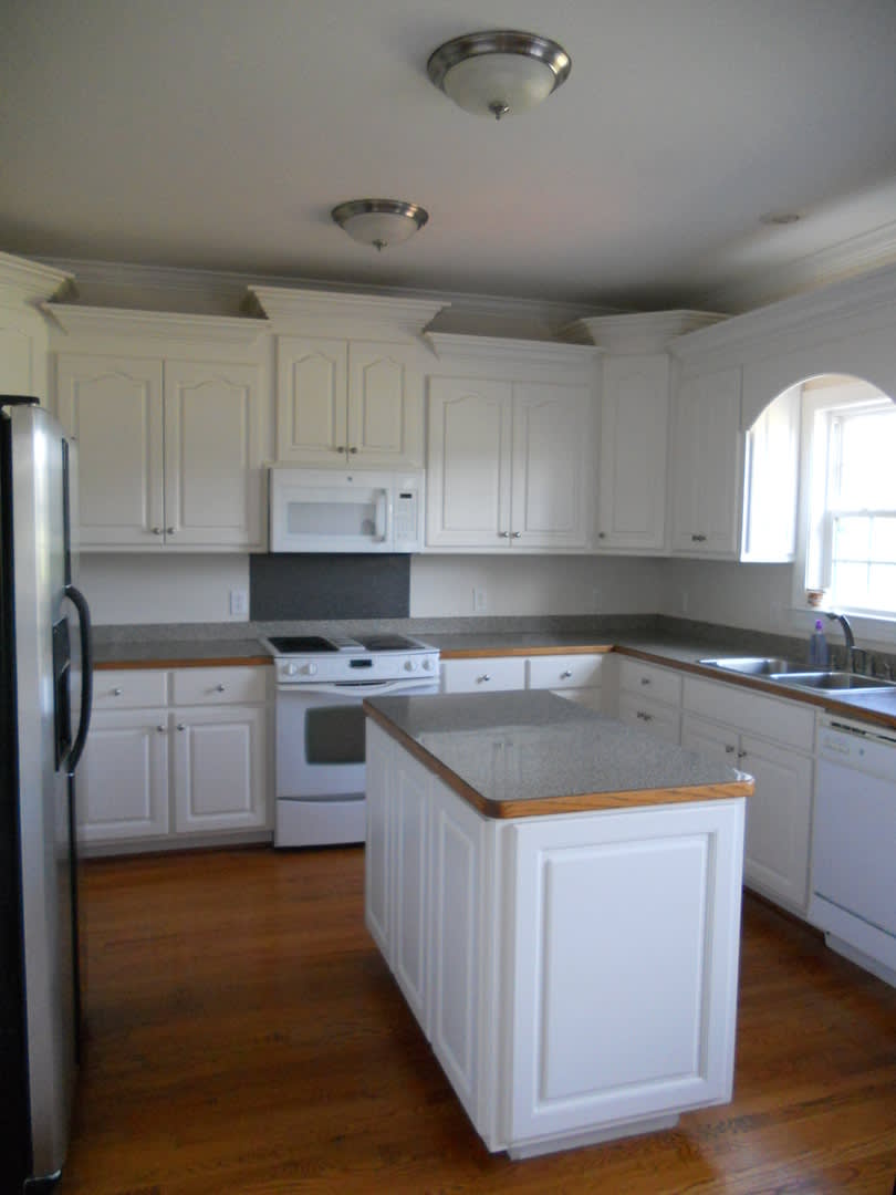 409 Pointe Drive – photo 2