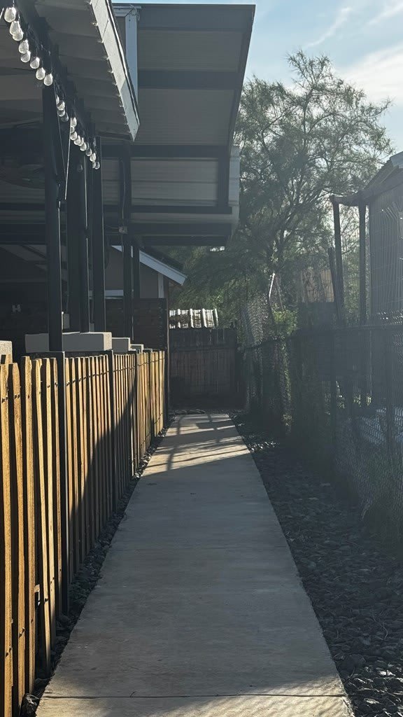 1243 Las Quintas Blvd – photo 3