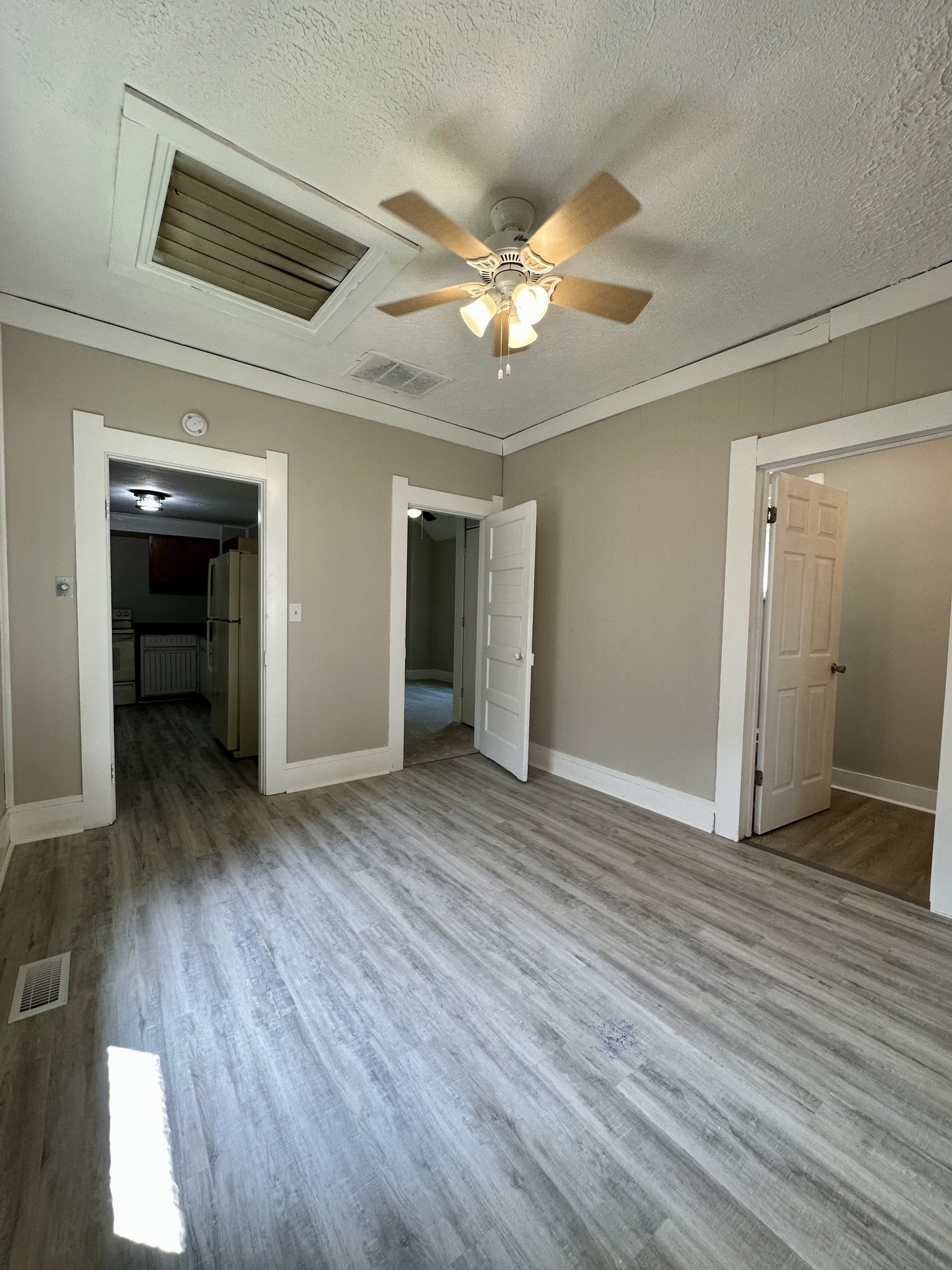 2441 Pearl Street – photo 4