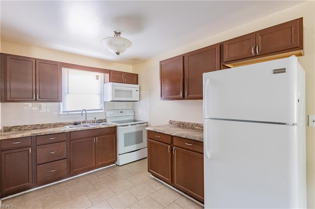 9101 Hammett Avenue – photo 4