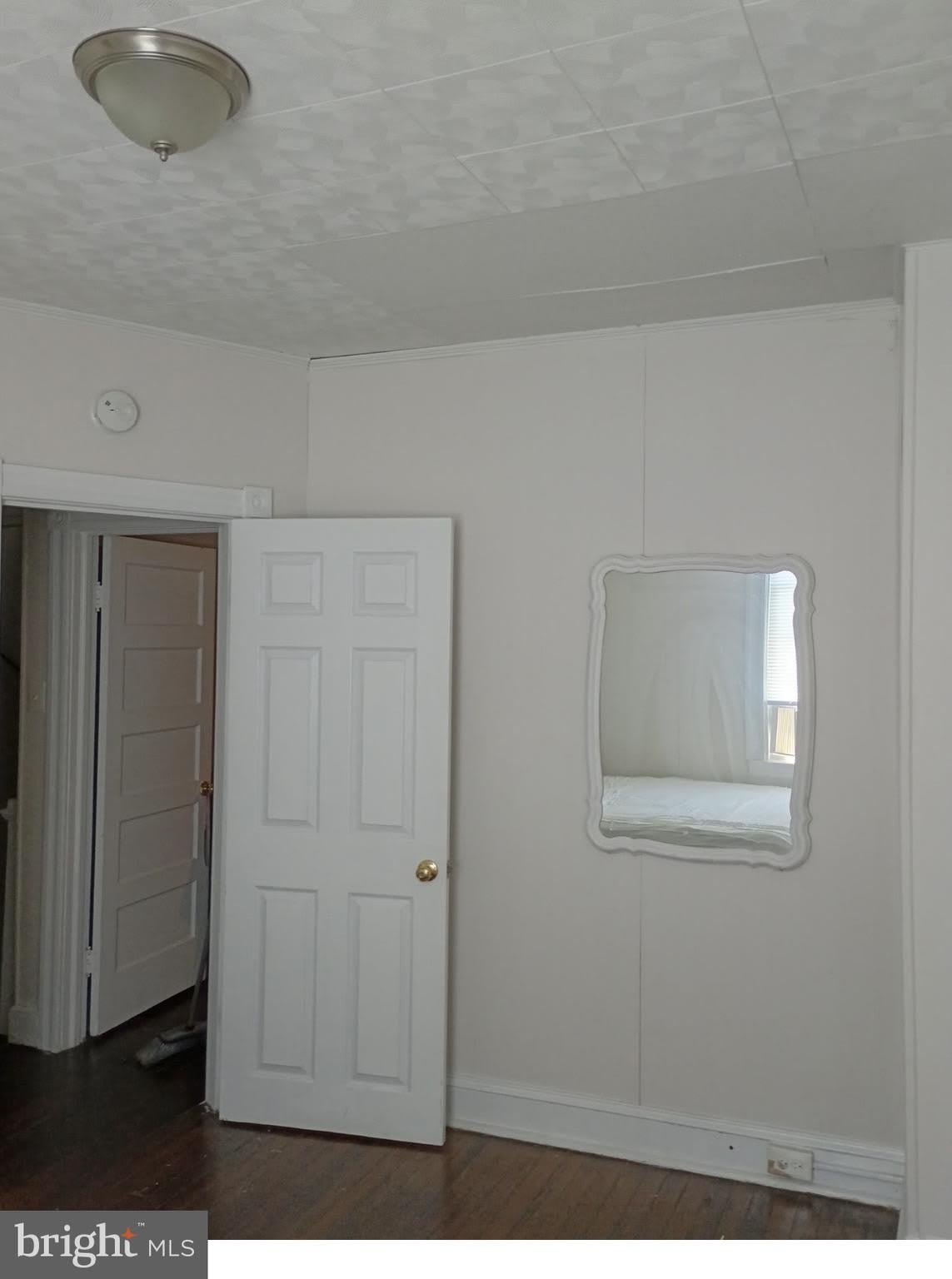 2429 WASHINGTON Boulevard – photo 3