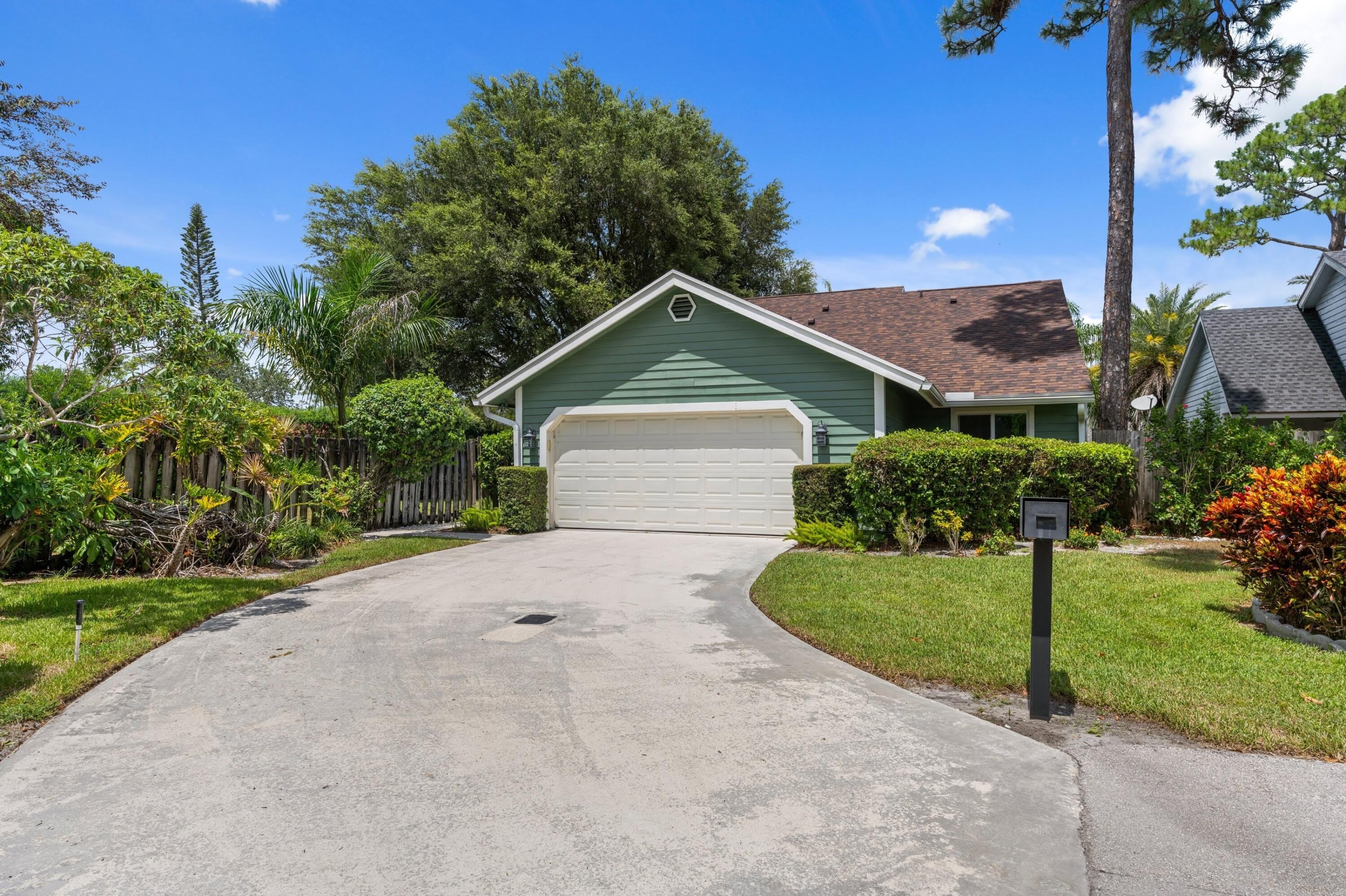 433 Goldenwood Way – photo 5