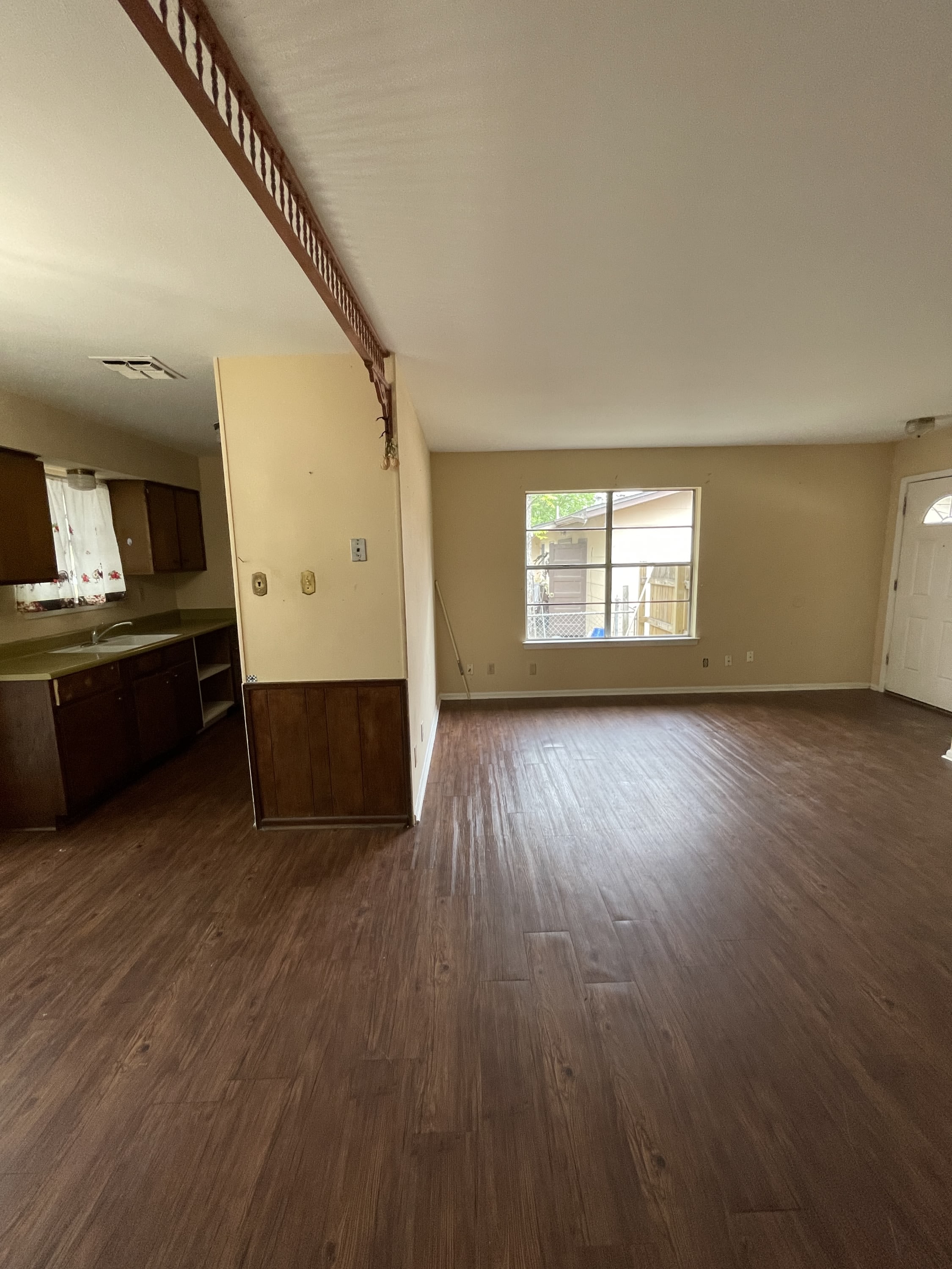 247 Fennel Drive – photo 2