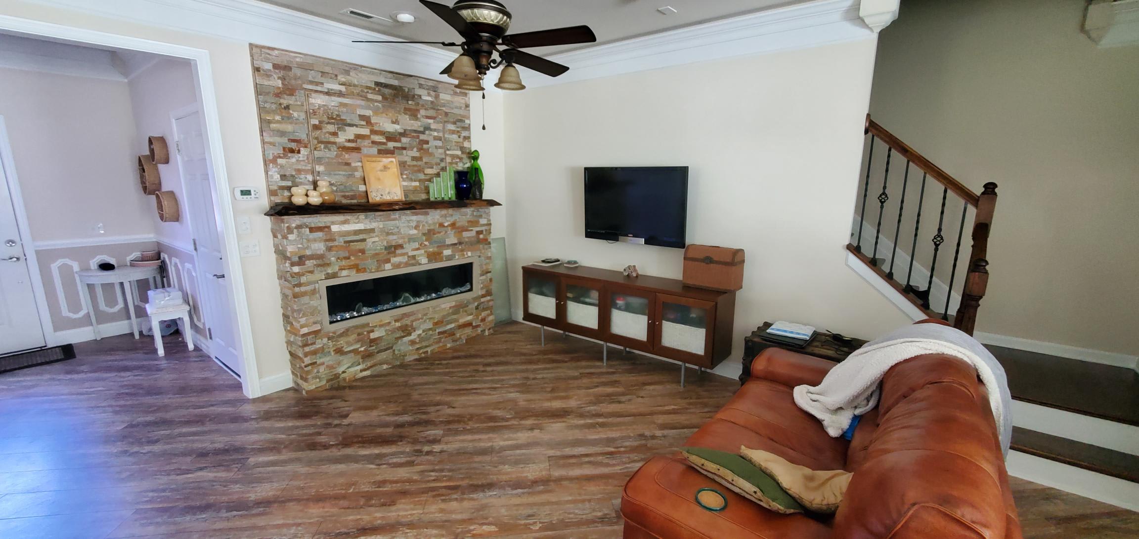 2426 Royal York Avenue – photo 3