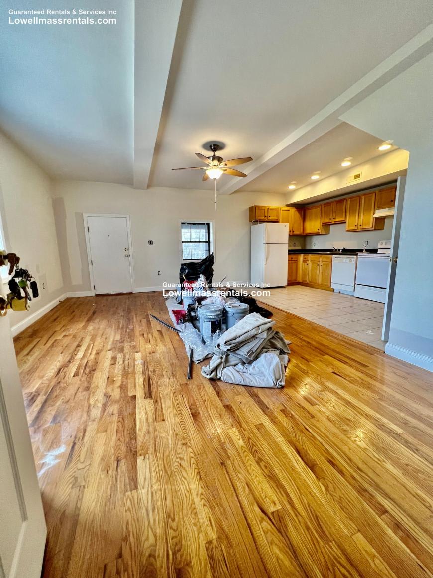 89 Aiken St. – photo 1