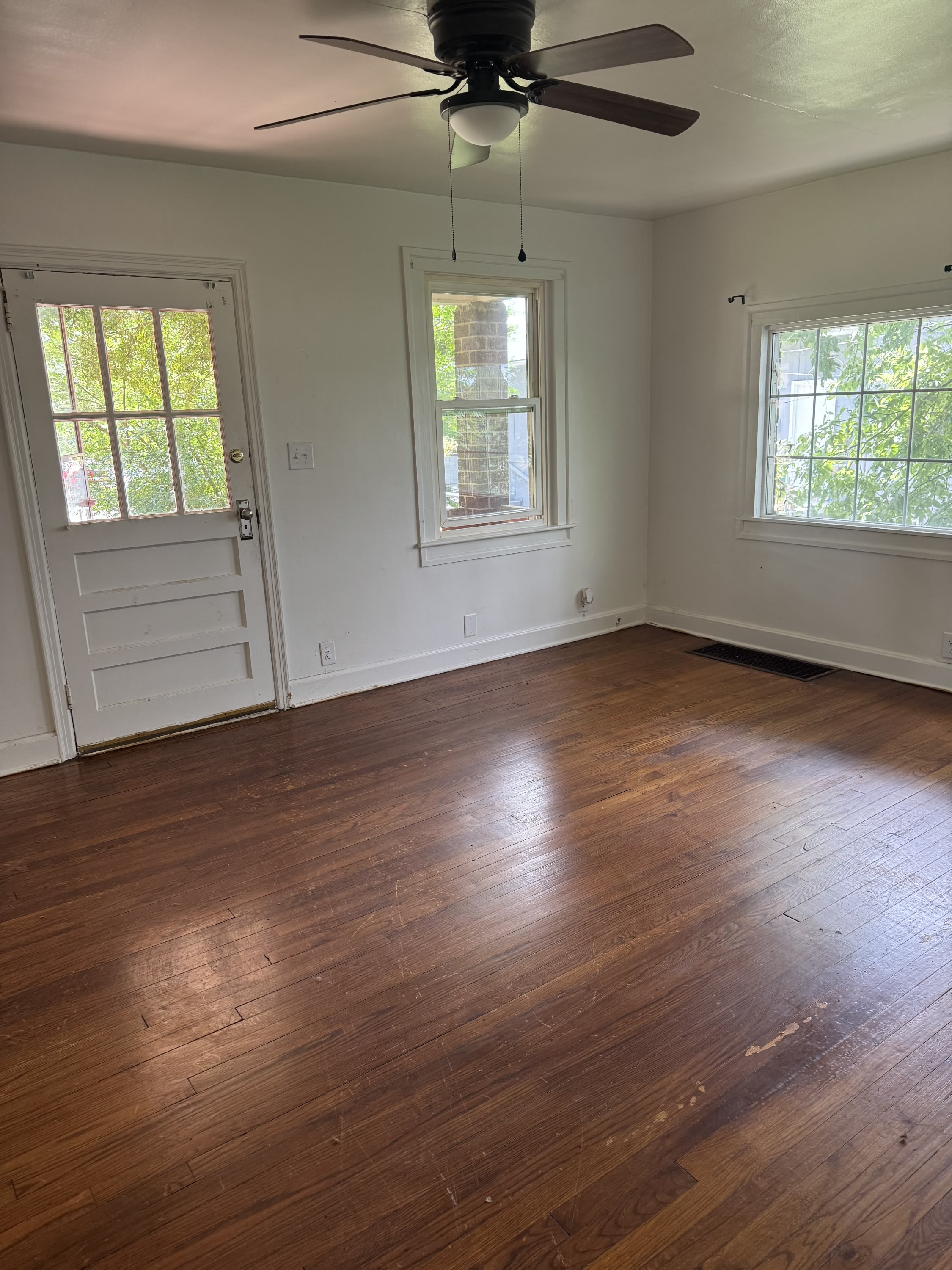 2517 Lafayette Circle – photo 3