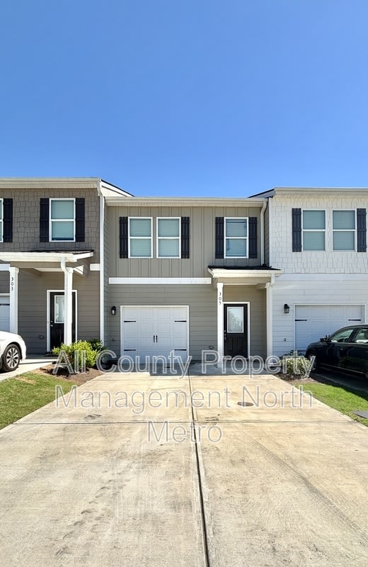 305 Rolling Green Road – photo 1