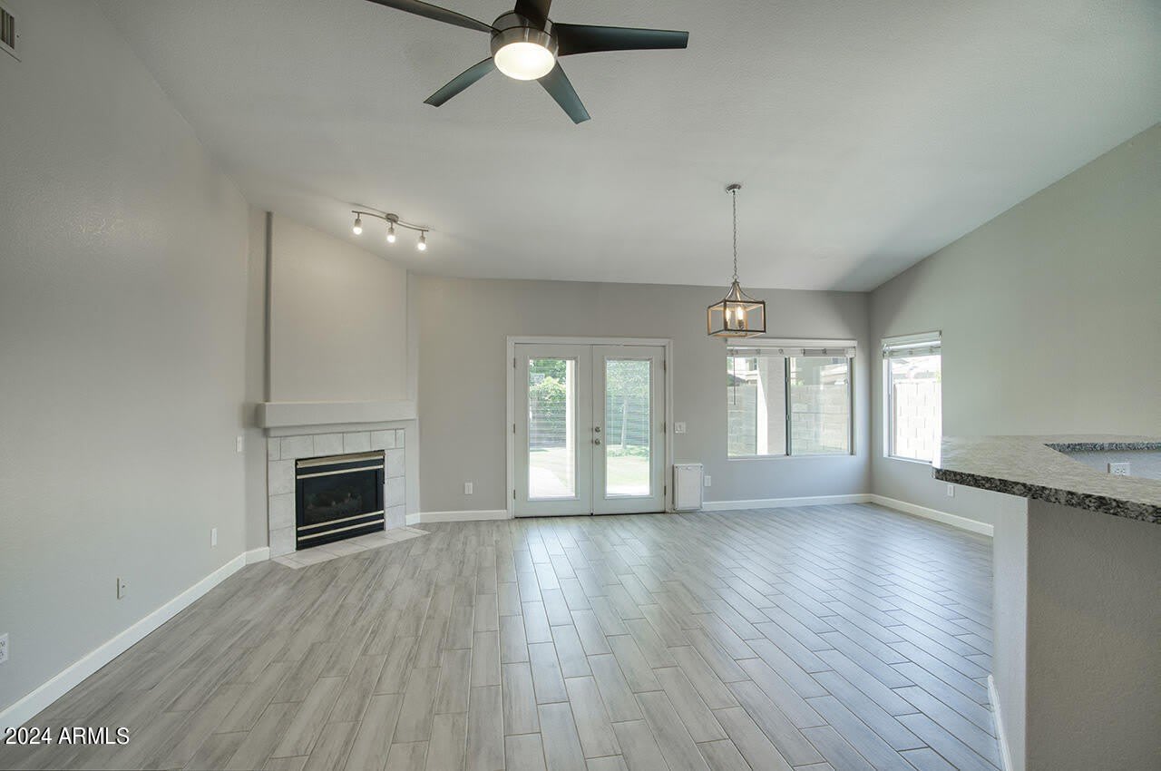 762 N BOULDER Street – photo 5
