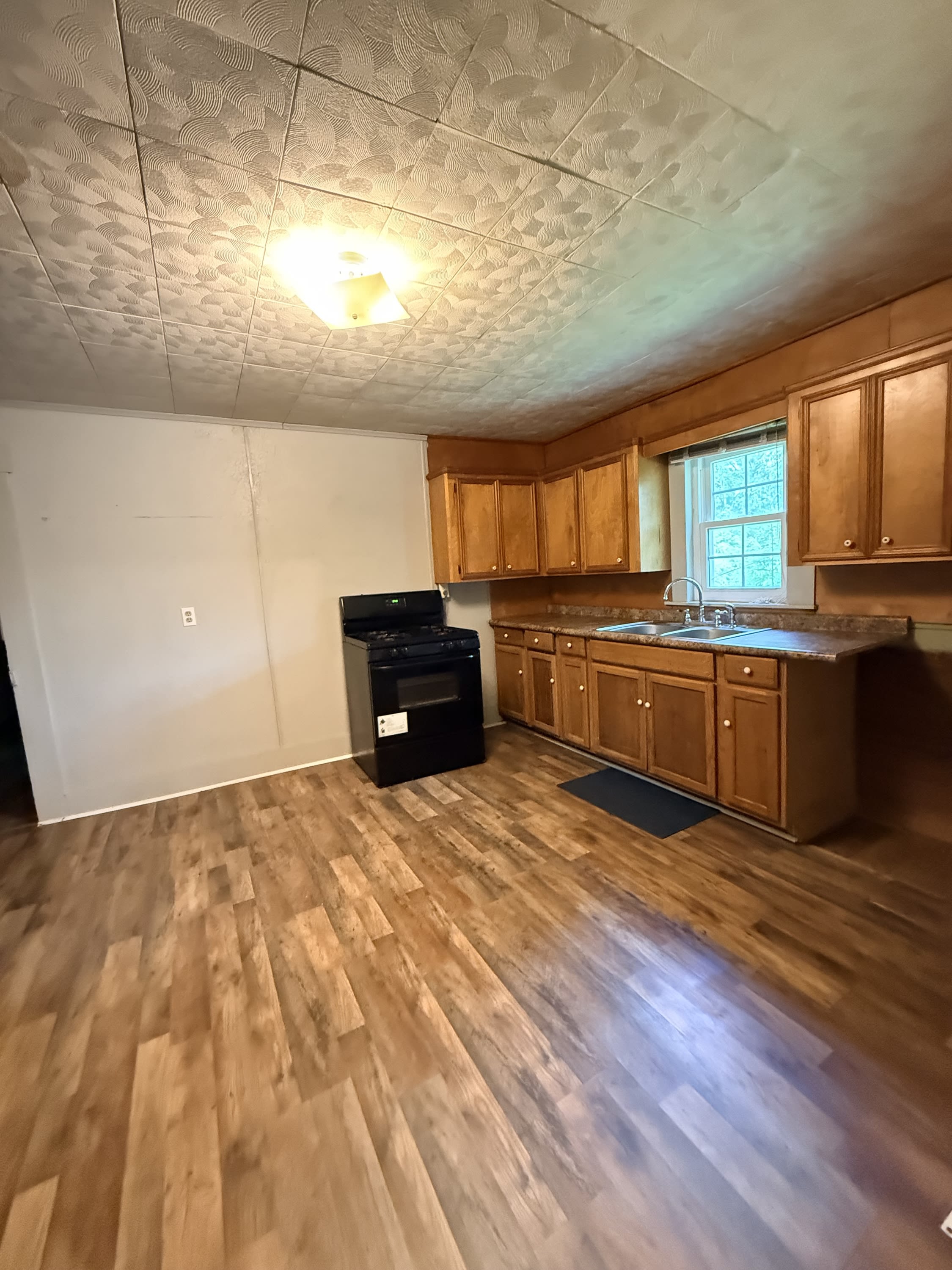 817 Lubbock St – photo 3