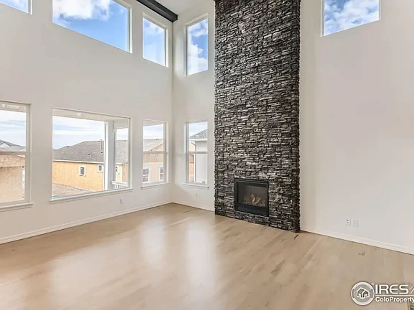 Special Offer 1 Month Rent Free If Lease By July 1St Week Luxury Home With Open Concept In Wolf Ranch Toll Brothers – photo 4