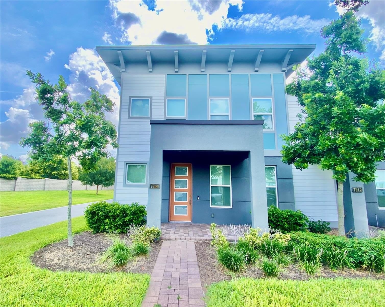 7206 CARRICKBEND Lane – photo 1