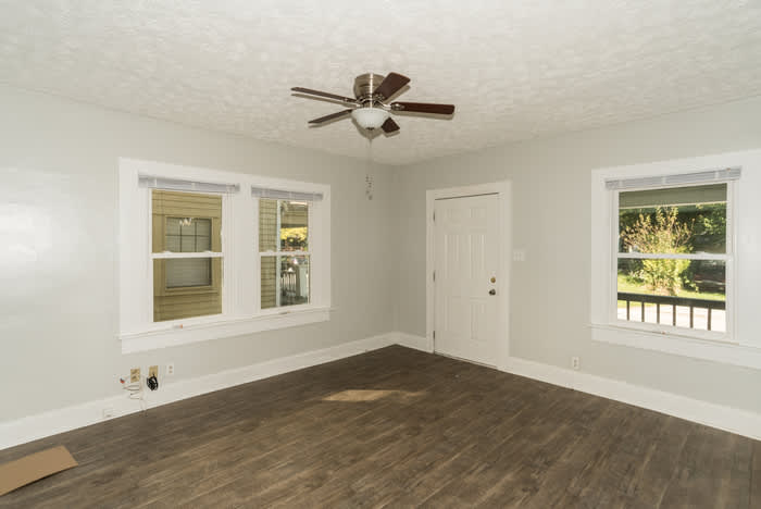 306 North Riley Avenue – photo 3
