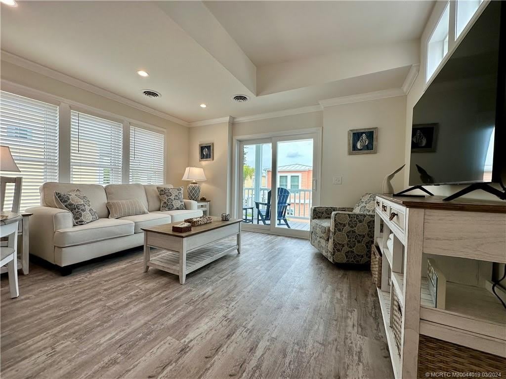 2632 NE Pelican Way – photo 3