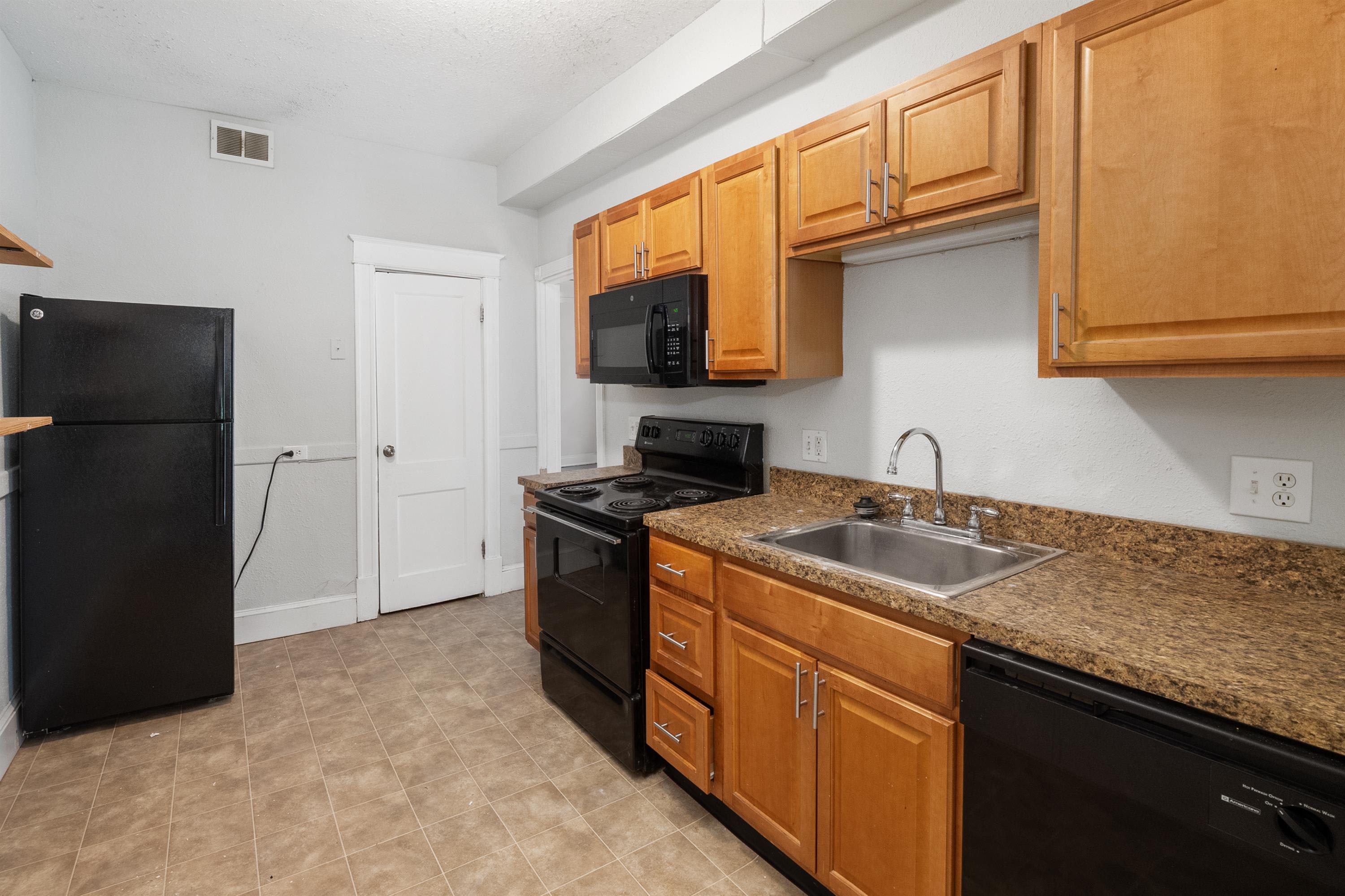 4151 Shaw – photo 4