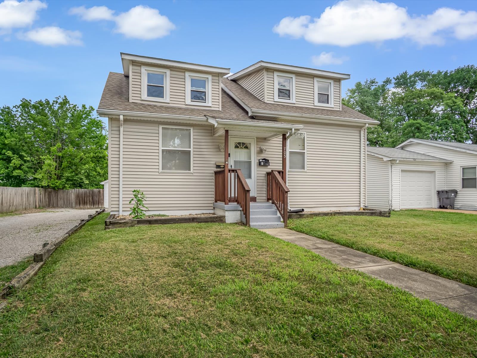 1705 Page Avenue – photo 2