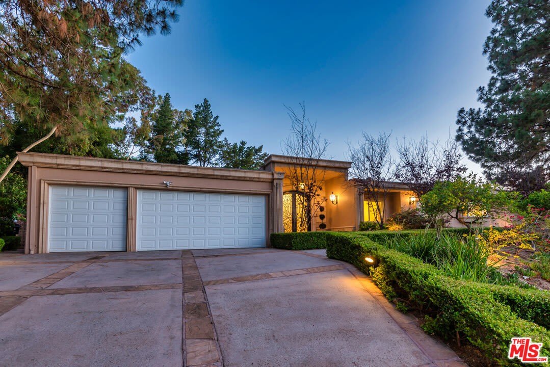 1915 Loma Vista Dr – photo 2