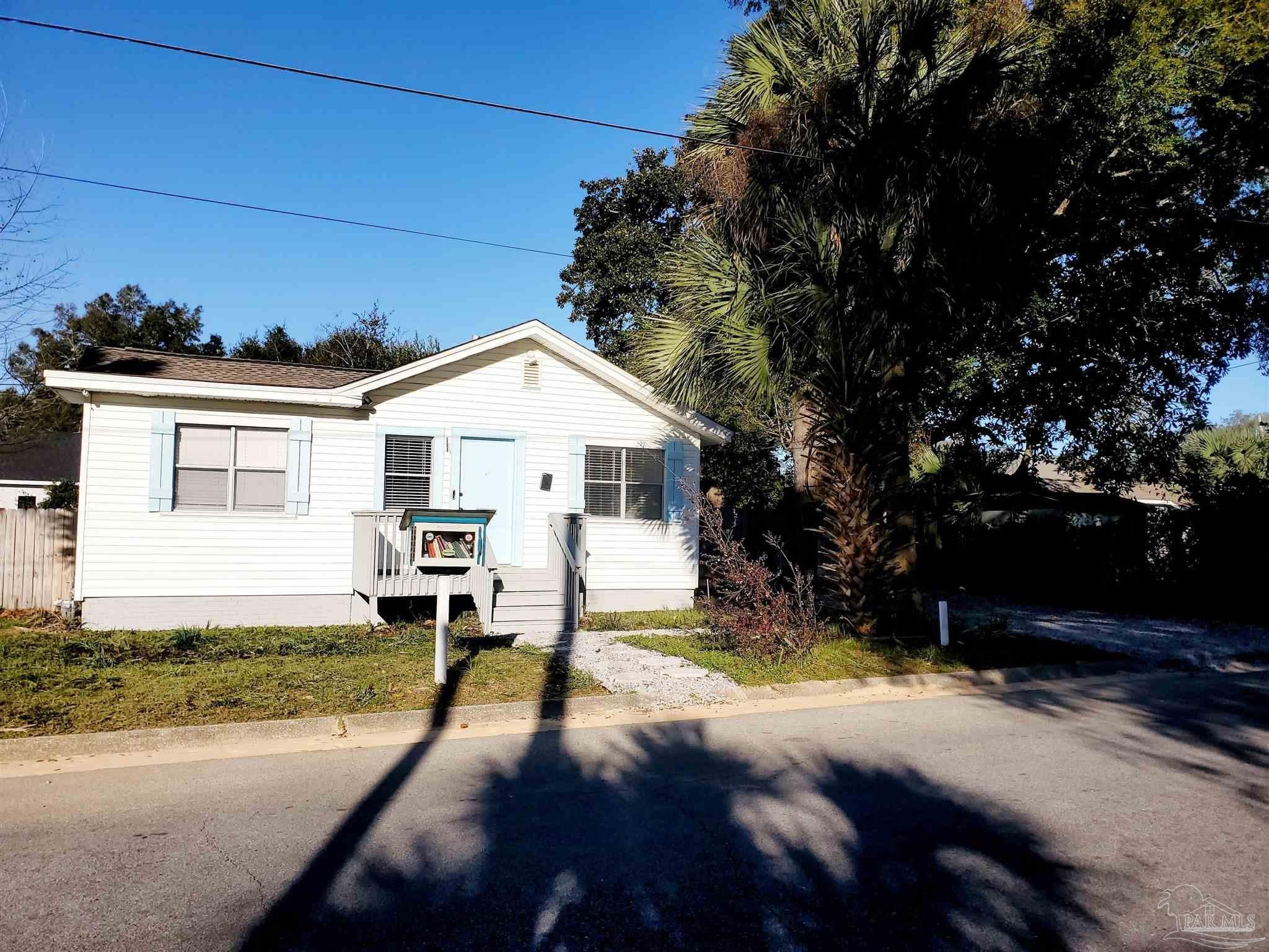1215 N C St – photo 2