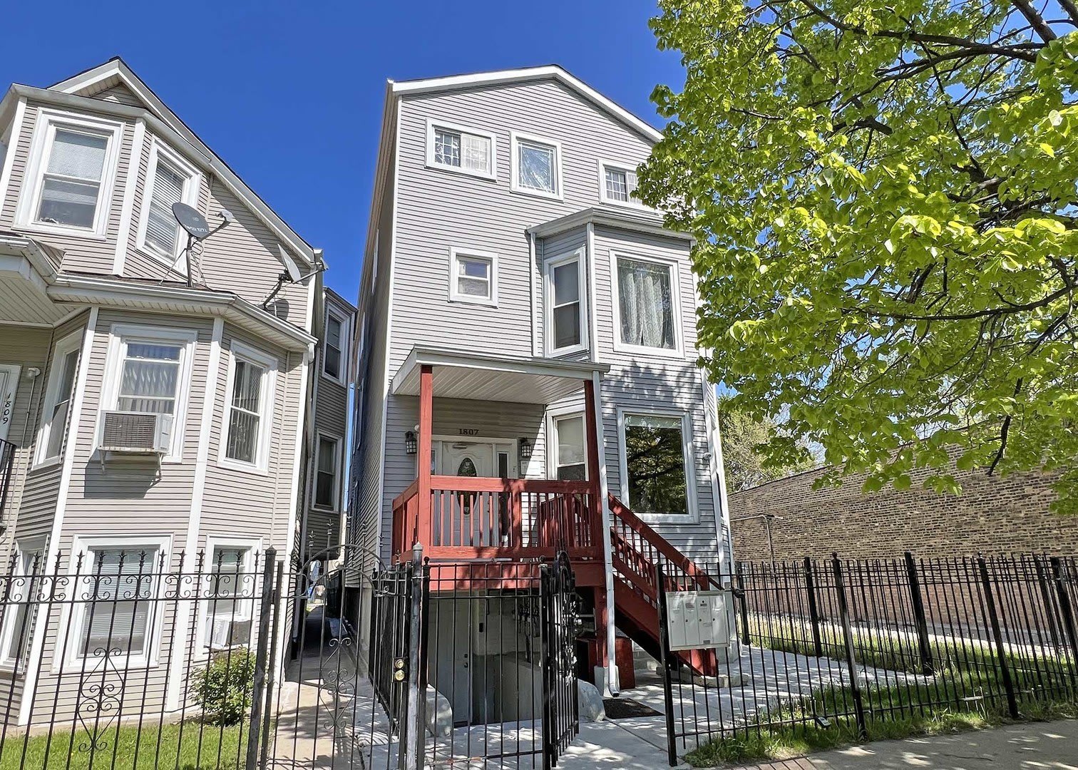 1807 N Lawndale Avenue – photo 1