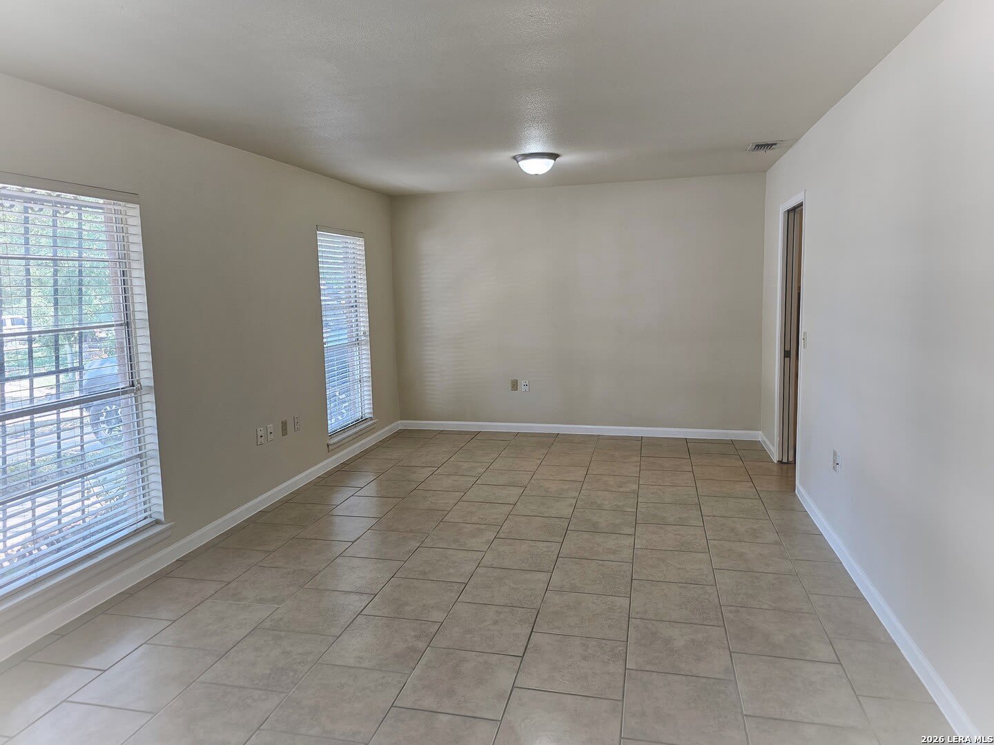 11518 OLD MANSE ST – photo 3