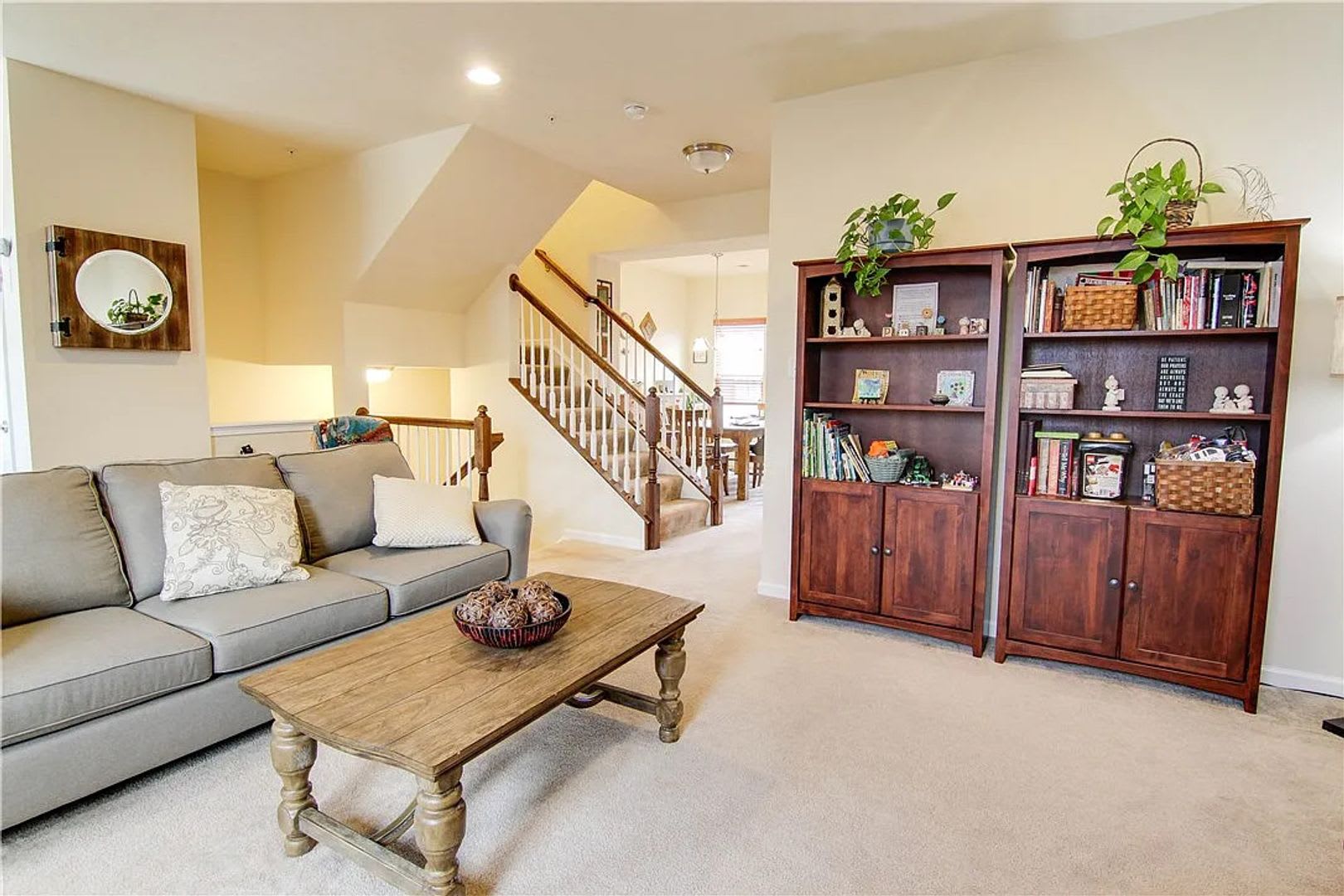 Beautiful 3-Bedroom, 2.5-Bath Townhome in Wexford available September 1! – photo 4