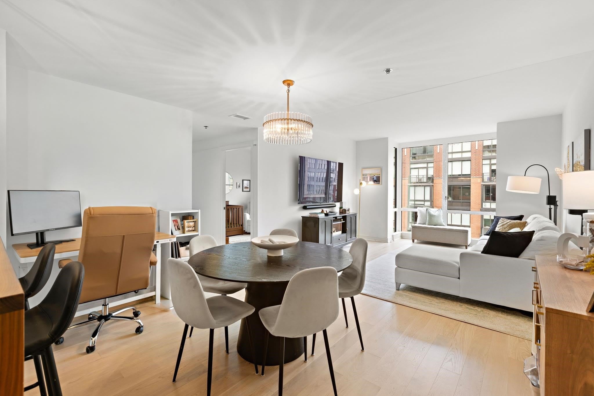 1000 MAXWELL LANE – photo 4