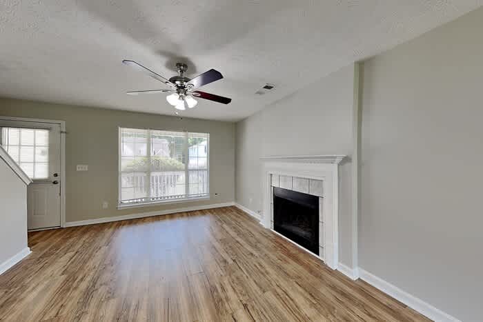 5712 Hidden Brook Circle – photo 2