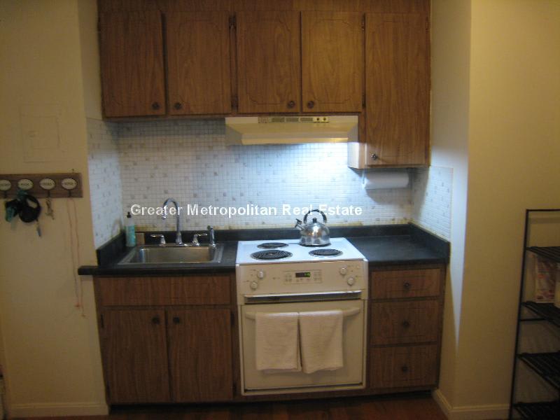 34 Charter St. – photo 2