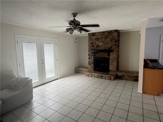 414 JOHNS HOPKINS Drive – photo 2