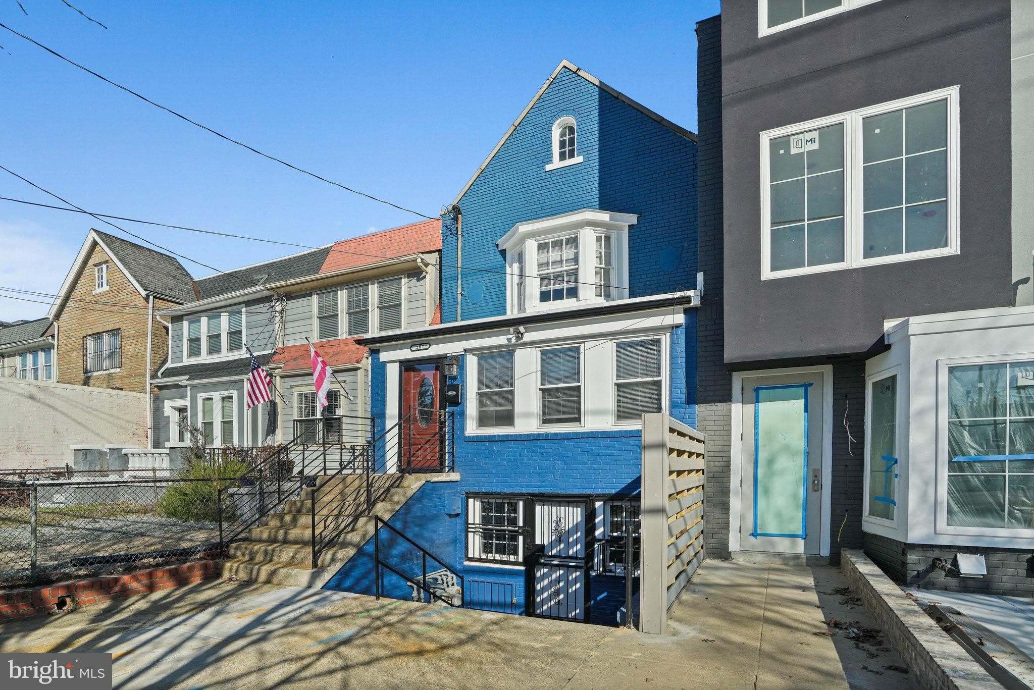 207 Kennedy Street Nw – photo 3