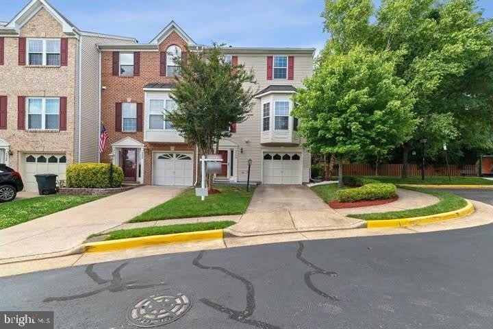 5520 Jowett Court – photo 1