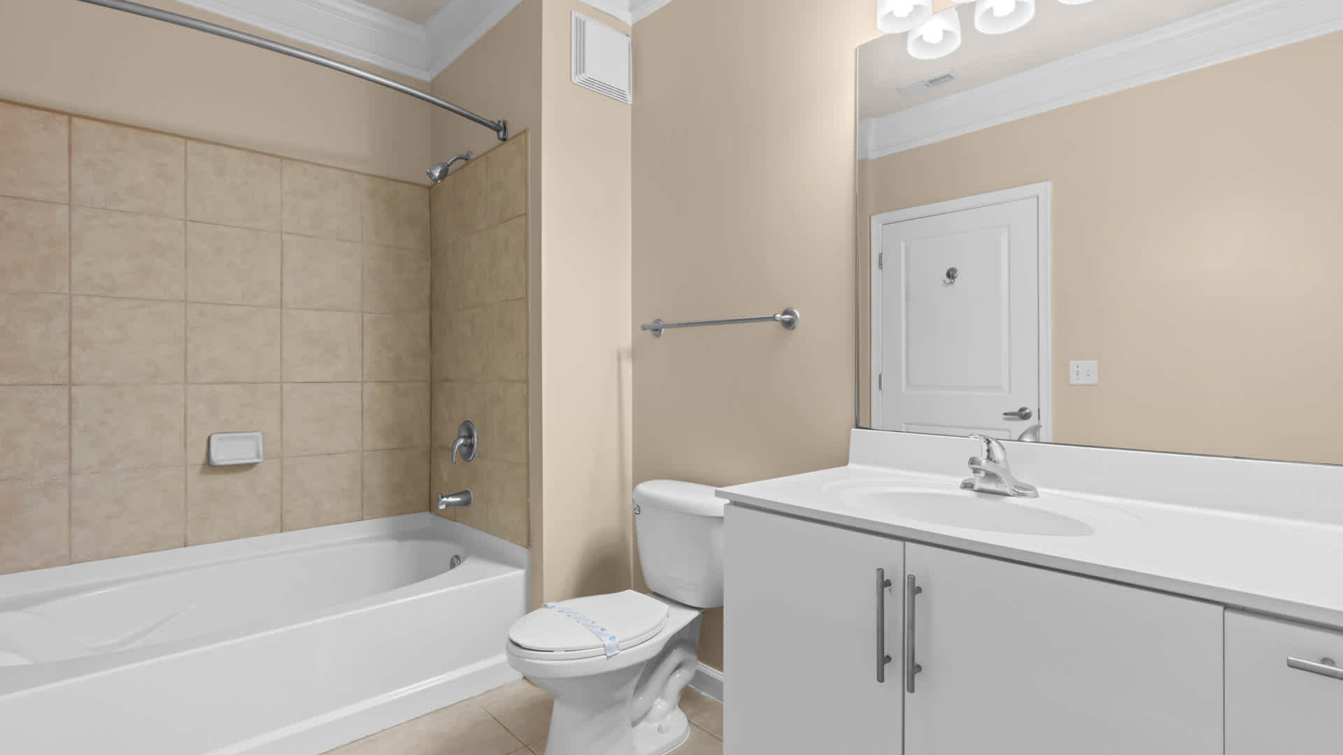 Corrigan Square Apartments – photo 1
