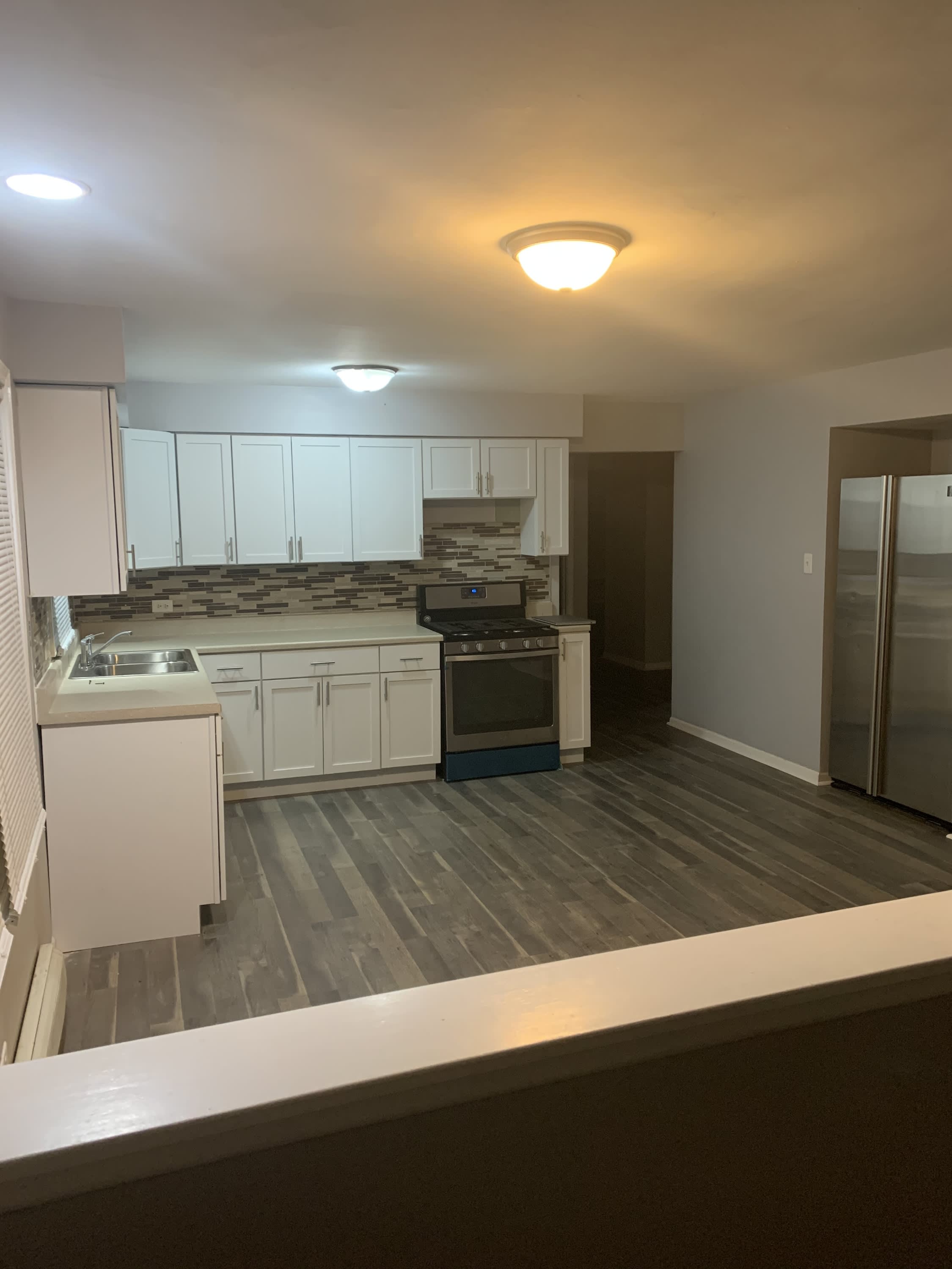 1645 Downs Dr Apt 2 – photo 3