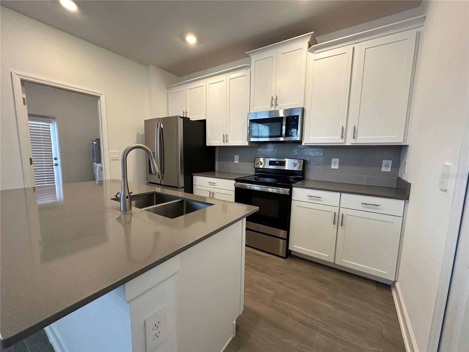 3118 ADDISON Boulevard – photo 5
