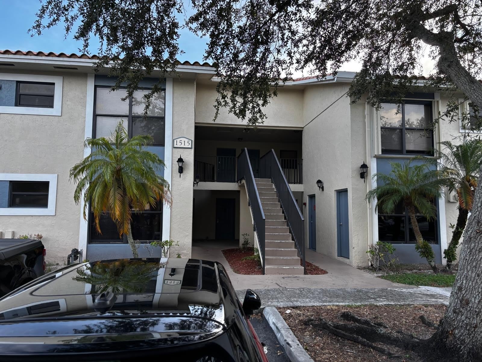 1515 LAKE CRYSTAL Drive – photo 1
