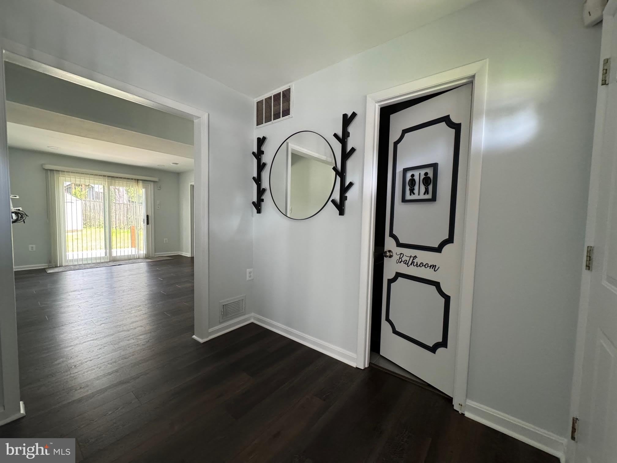 1717 FALLSWAY Drive – photo 3