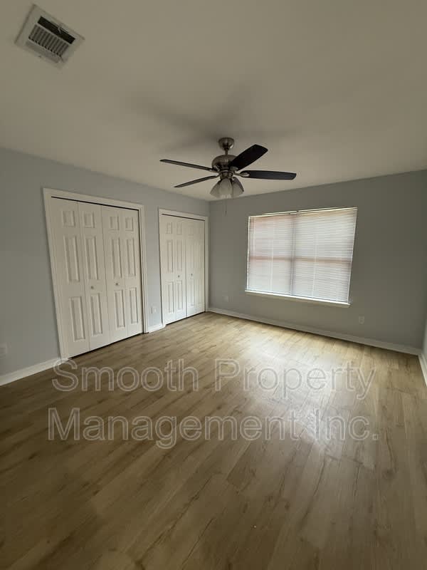 8699 Riverstone Drive – photo 5