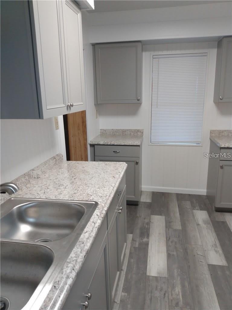 110 ORANGE Avenue – photo 5