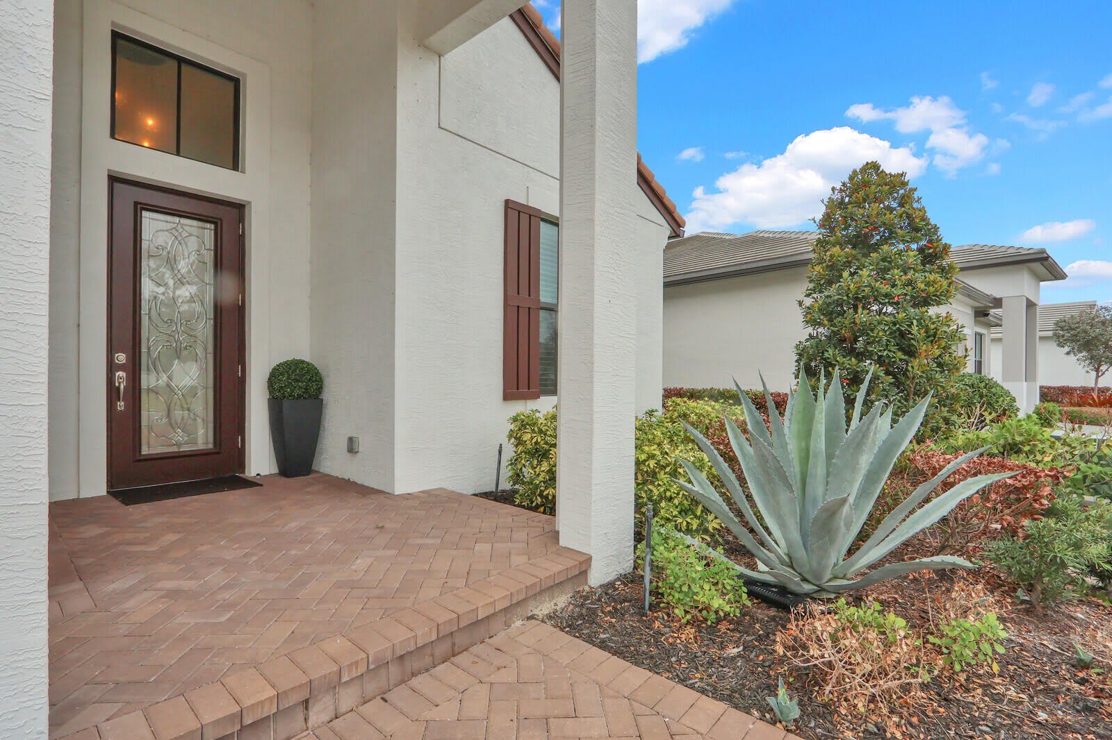 9204 SW Arco Way – photo 3