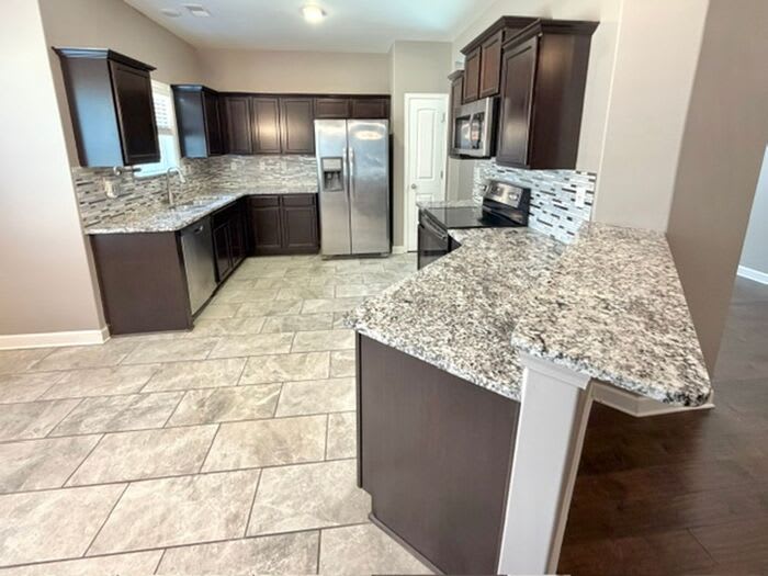 8630 Ainsley Cove – photo 5