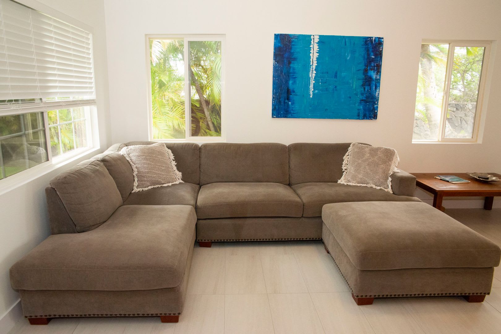 Beautifully Appointed Fully Furnished 4 Bedroom 3 Bathroom Kuau Bayview House W Ocean Views – photo 3